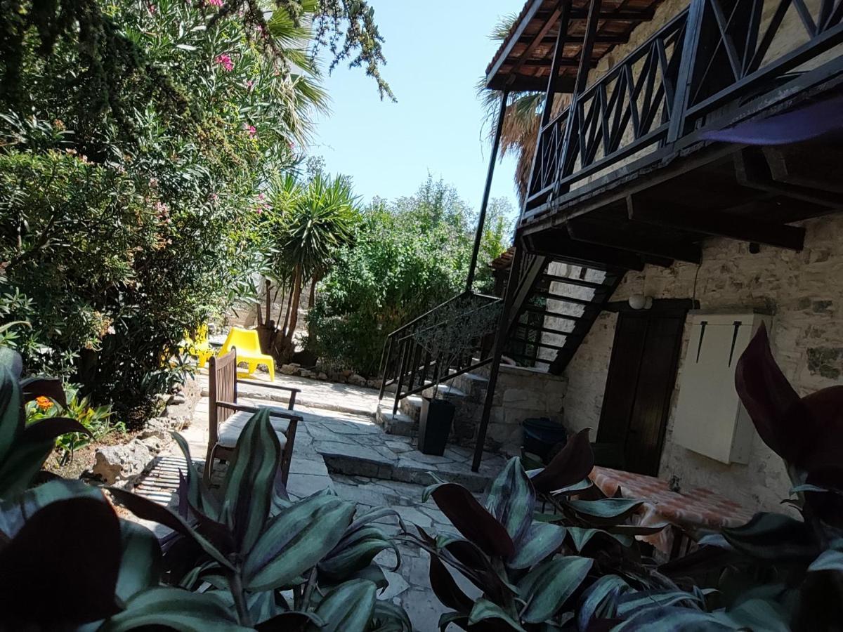 בית הארחה Panayia 	Liakoto מראה חיצוני תמונה